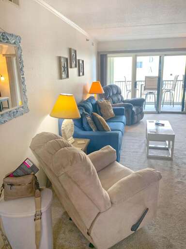 LIVING-AREA