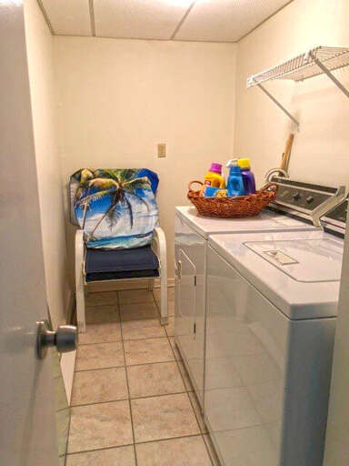 LAUNDRY-ROOM