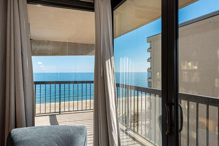 LIVING-ROOM-VIEW-OF-OCEAN LIVING-ROOM-VIEW-OF-OCEAN