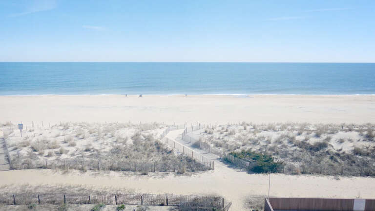 BALCONY-VIEW BALCONY-VIEW