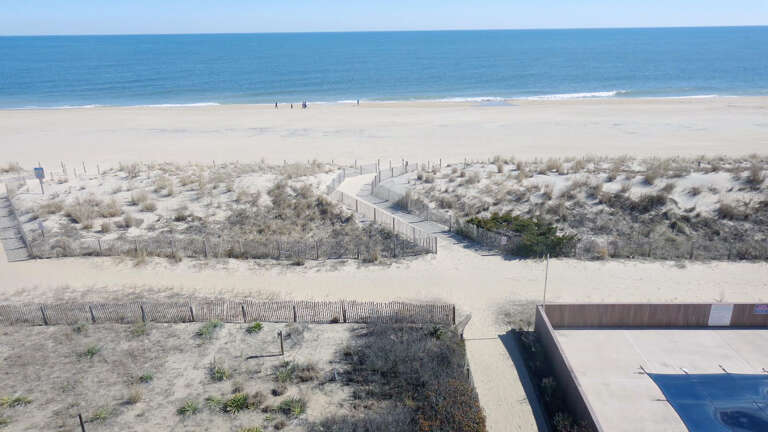 BALCONY-VIEW BALCONY-VIEW