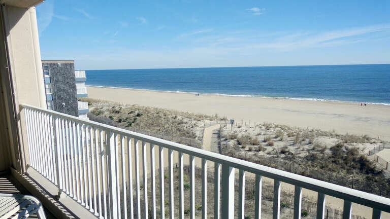 BALCONY-VIEW BALCONY-VIEW