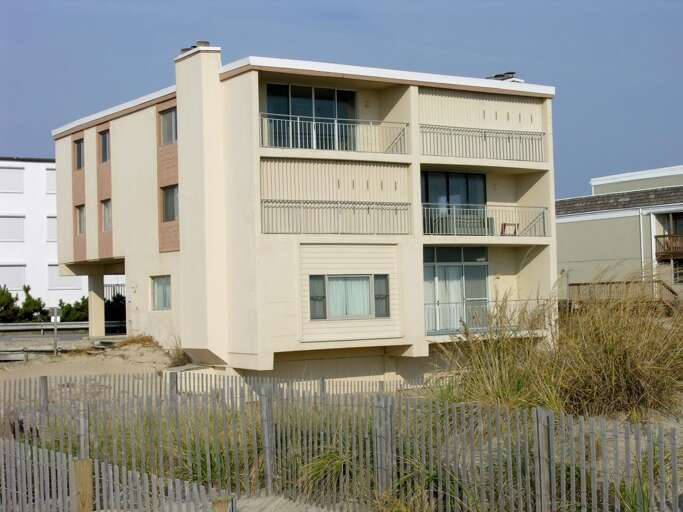 Oasis North 1 Building in Ocean City MD