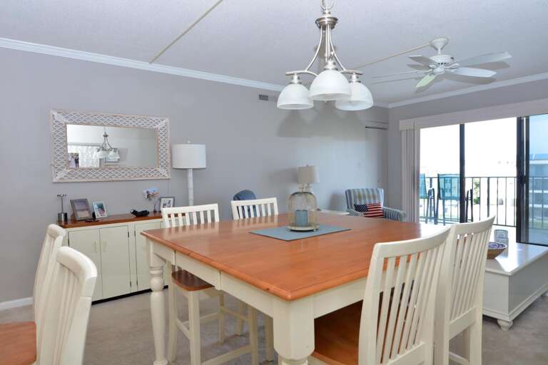 DINING-AREA DINING-AREA
