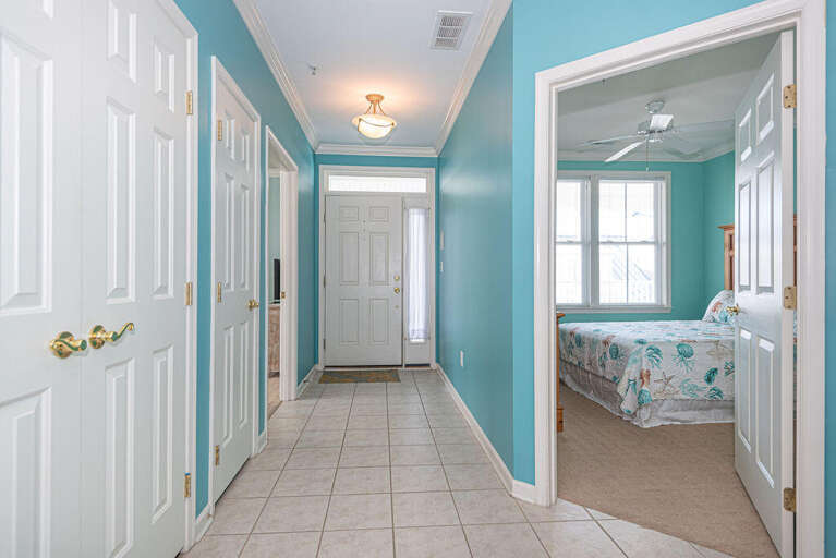 Sunset Island 4E-Entry Hall Sunset Island 4E-Entry Hall