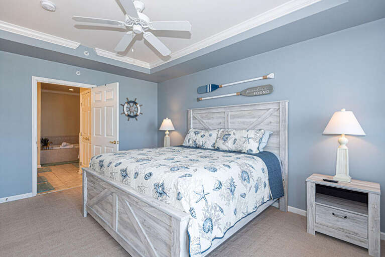 Sunset Island 4E Master Bedroom King Sunset Island 4E Master Bedroom King