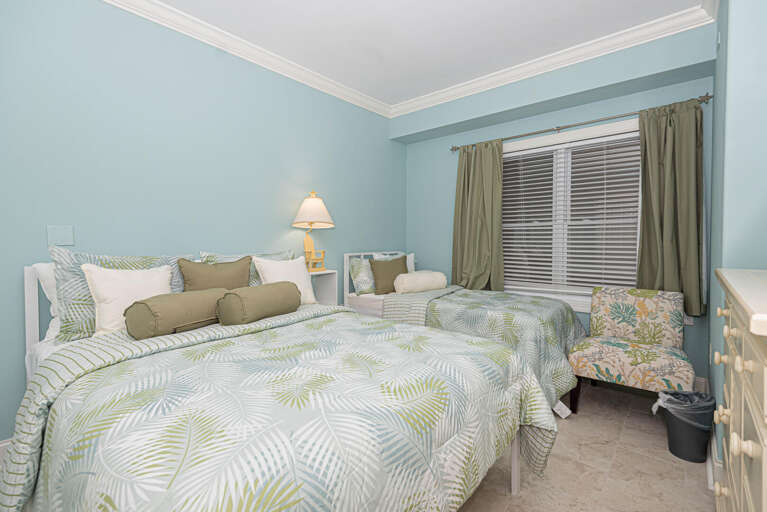 Belmont Towers 602-Second Bedroom Queen with Twin