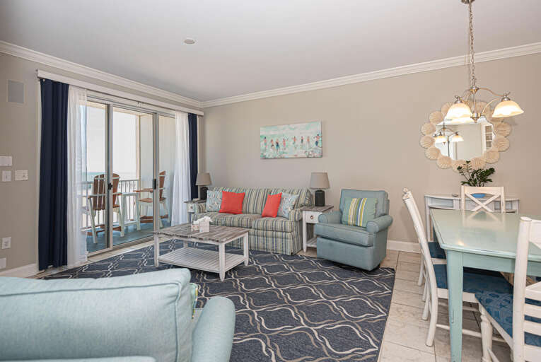 Belmont Towers 602-Living Room Belmont Towers 602-Living Room