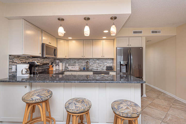 Kitchen Area-Golden Sands 1814
