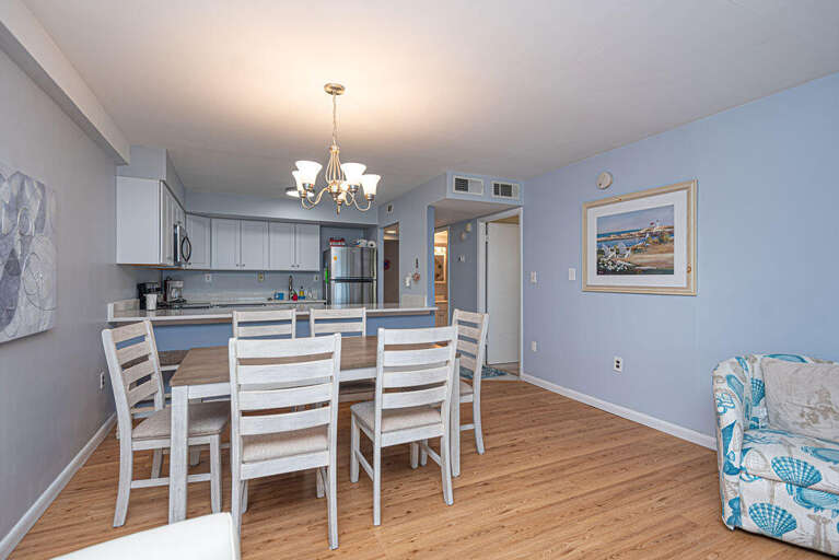 Atlantis 1110 Dining room/kitchen