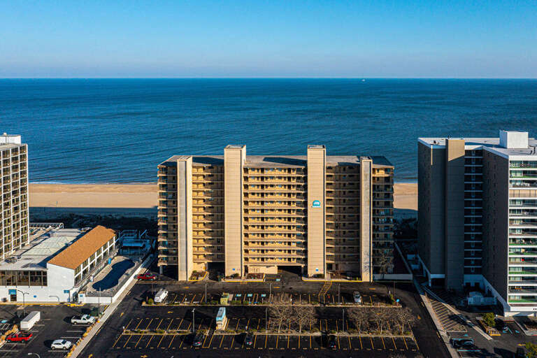 Marigot Beach 401- Building 