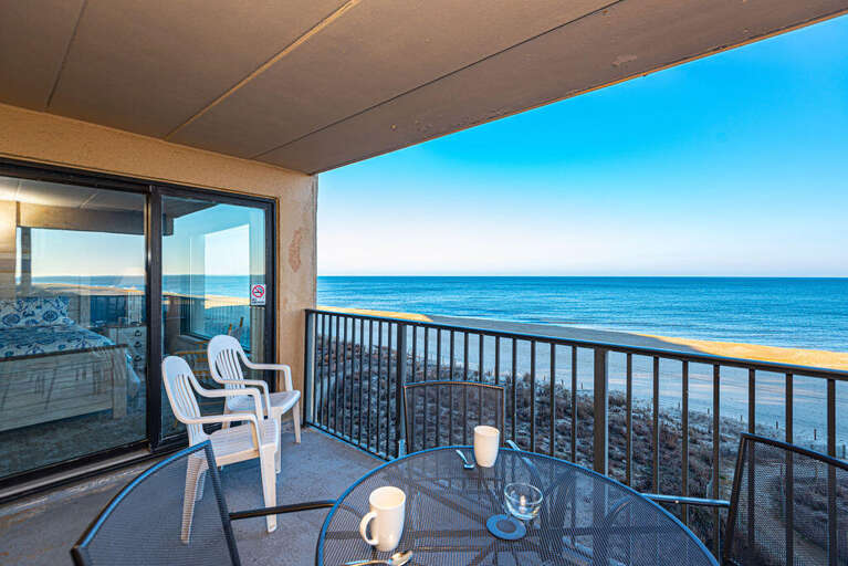 Marigot Beach 401-Front Deck