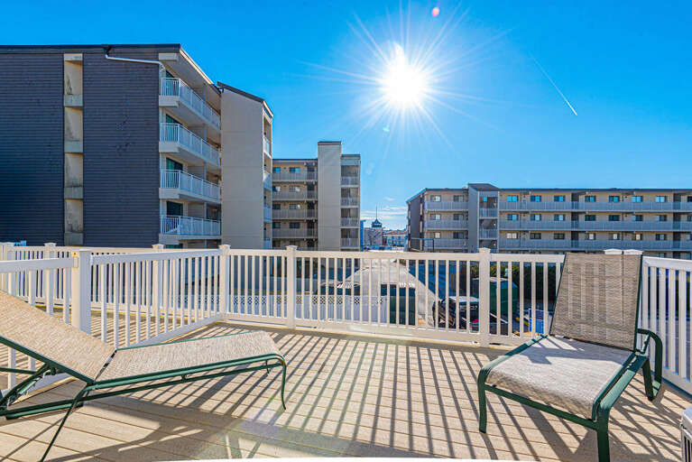 Ocean Colony 34- Roof Deck