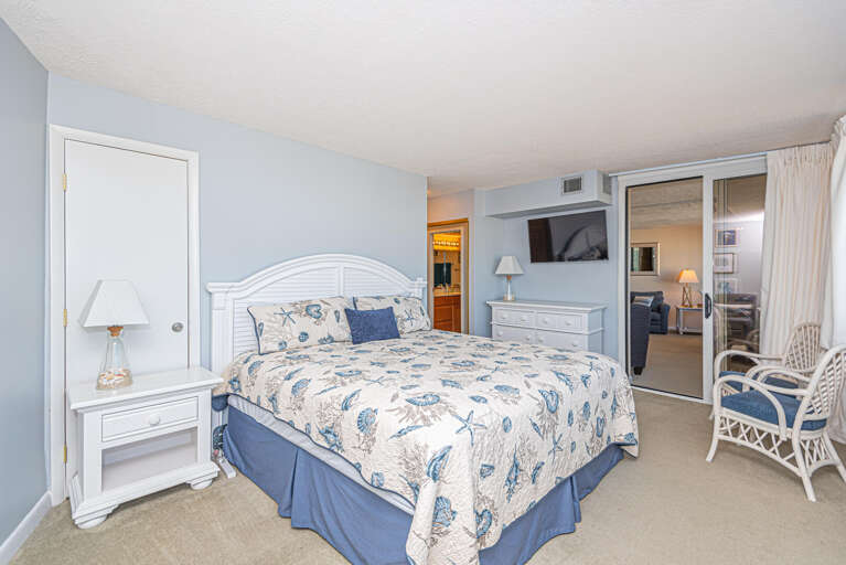 Antigua 701 Bedroom 1