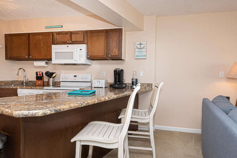 Antigua 701 Breakfast Bar