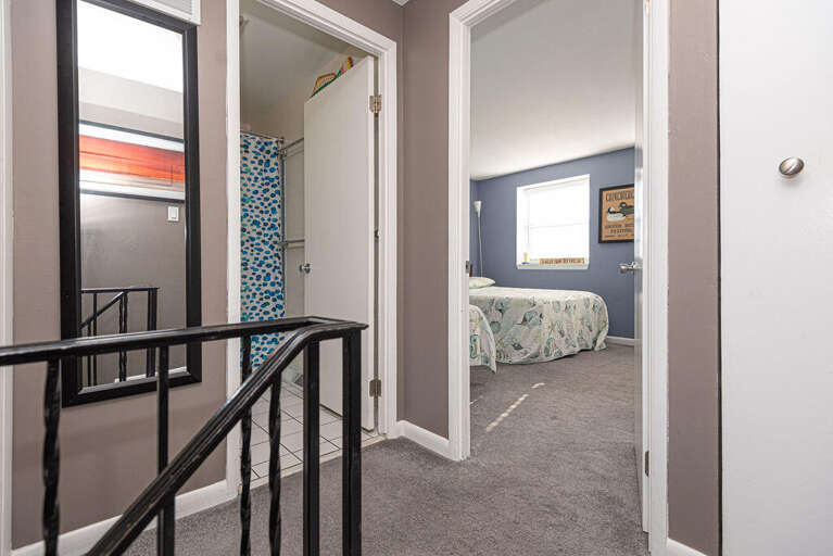 Royal Palms 307 4B- Hallway