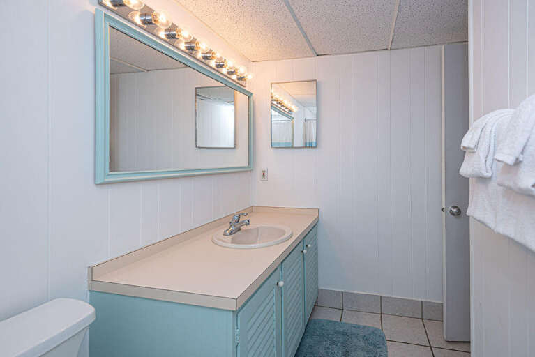 Beachloft 3G- Bathroom 1