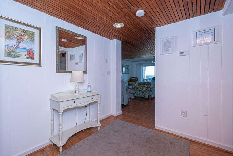 Beachloft 3G- Entryway