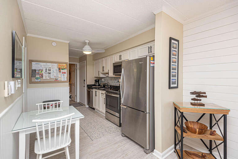 Westwinds 205 Dining Area