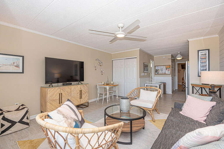 Westwinds 505 Living Area