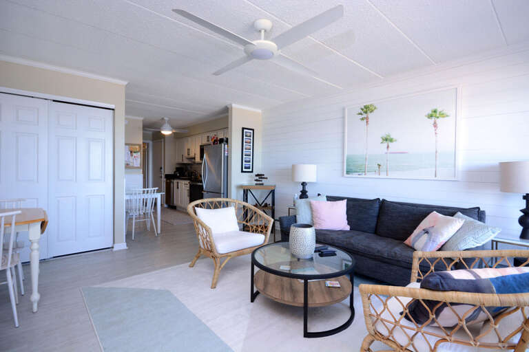 Westwinds 505 Living Area