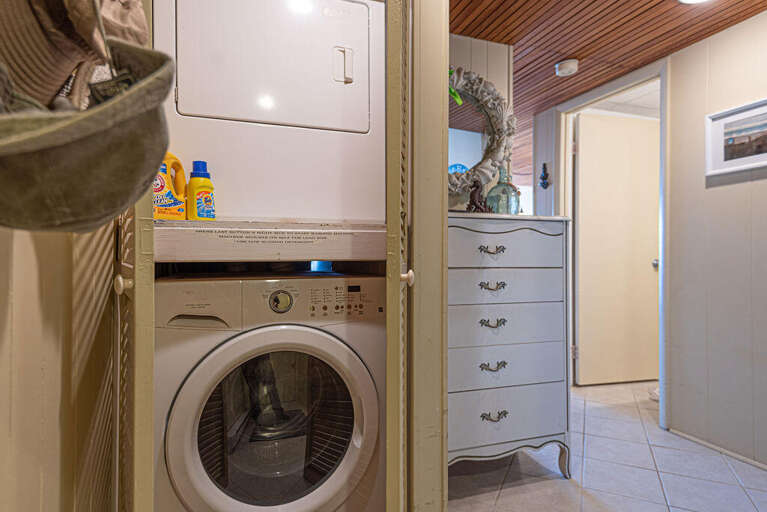 Beachloft 3B-Laundry