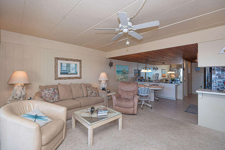 Beachloft 3B-Living Room