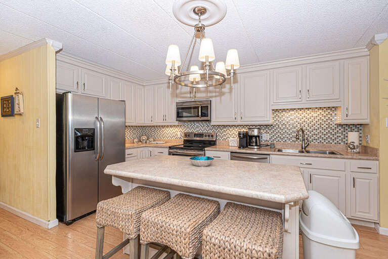 Sea Terrace 906- Kitchen