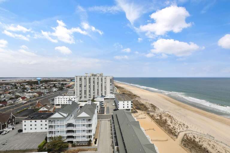 Antigua 1302 - Balcony View
