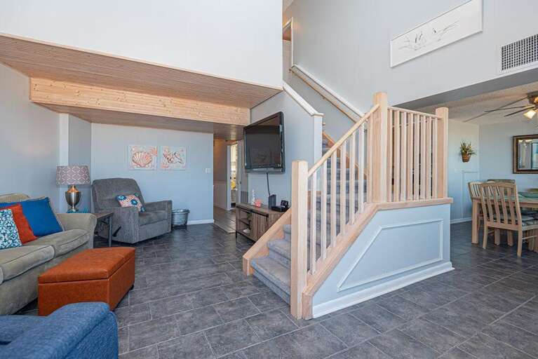 ANTIGUA 1302-LIVING-AREA