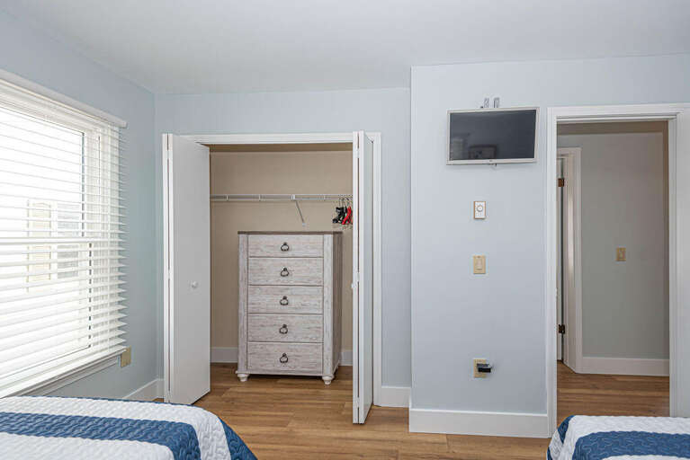 Arctic Ave House- Third Bedroom