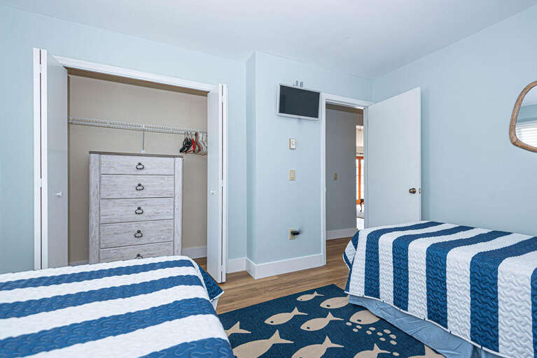 Arctic Ave House- Third Bedroom