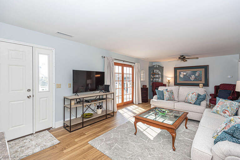 Arctic Ave House- Primary Living Room