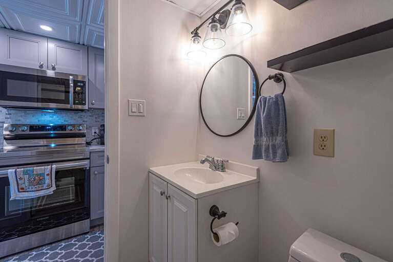 Decatur House 310-Bathroom