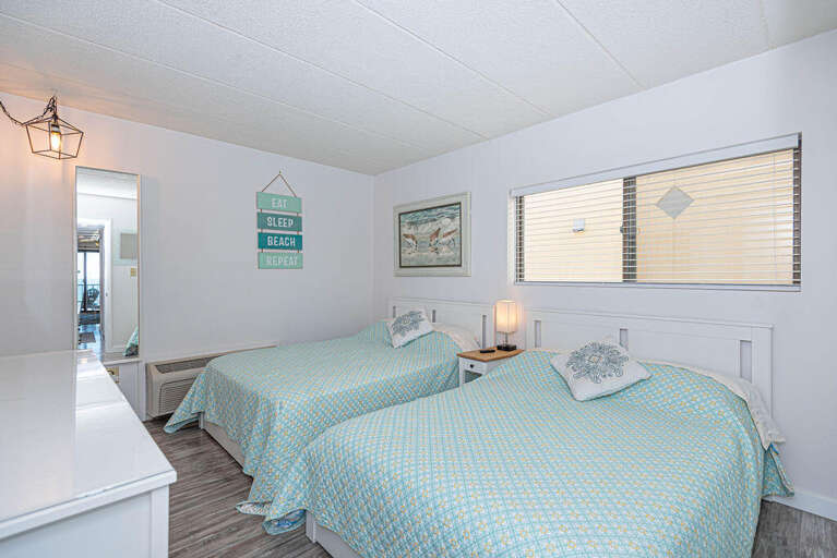 Decatur House 310-Bedroom 