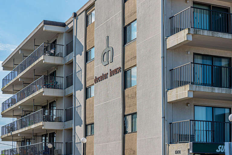 Decatur House Building