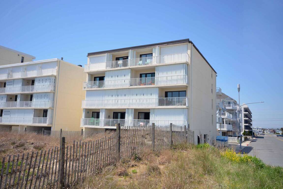 Breakwater 1 201 Ocean City, MD Vacation Rental for 4 Guests