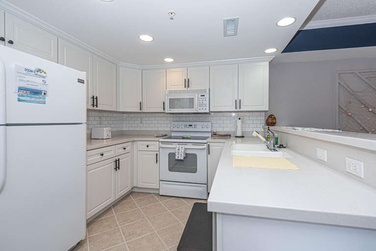 Casa del Mare 102-Kitchen