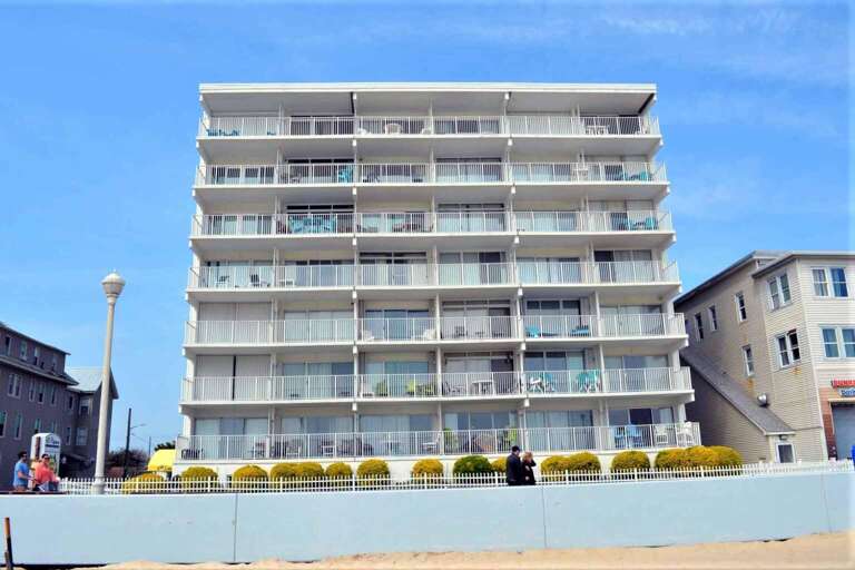 EL-CAPTAIIN-105-OCEAN-CITY