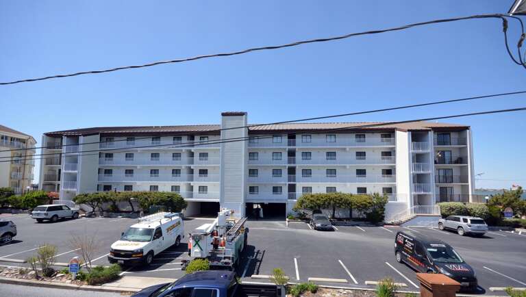 CRAB-COVE-ON-THE-BAY