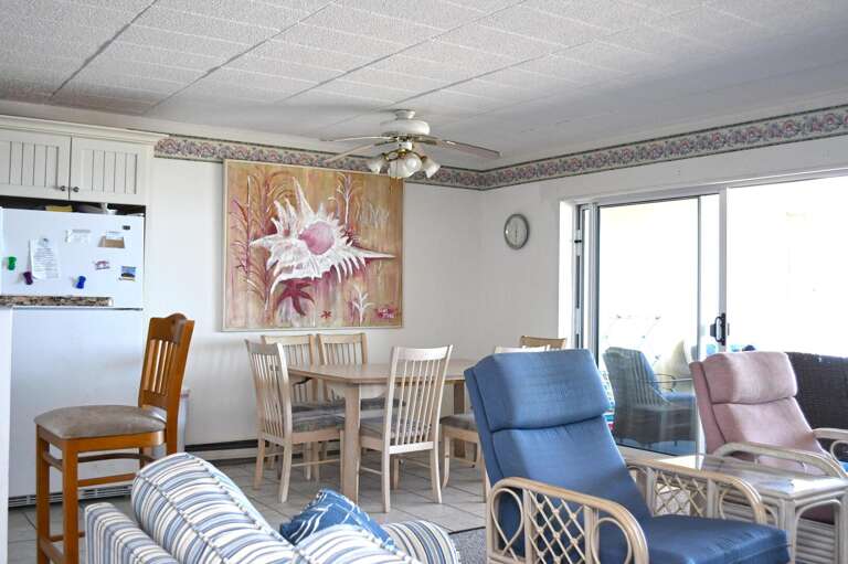 CALYPSO 509-LIVING-AREA