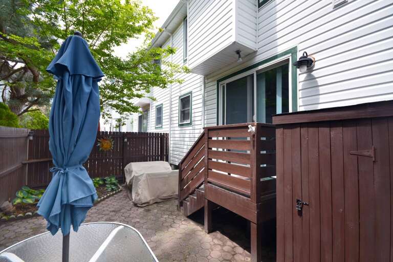 Skip Jack 135-I Back Patio