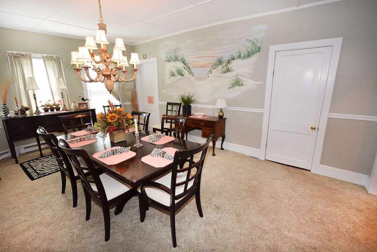 Dining area Dining area