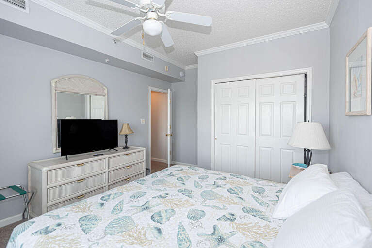 Bedroom 3 - King Bedroom 3 - King