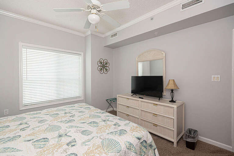 Bedroom 3 - King Bedroom 3 - King