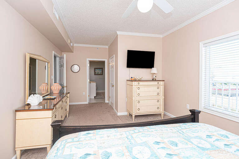 Master Bedroom - King