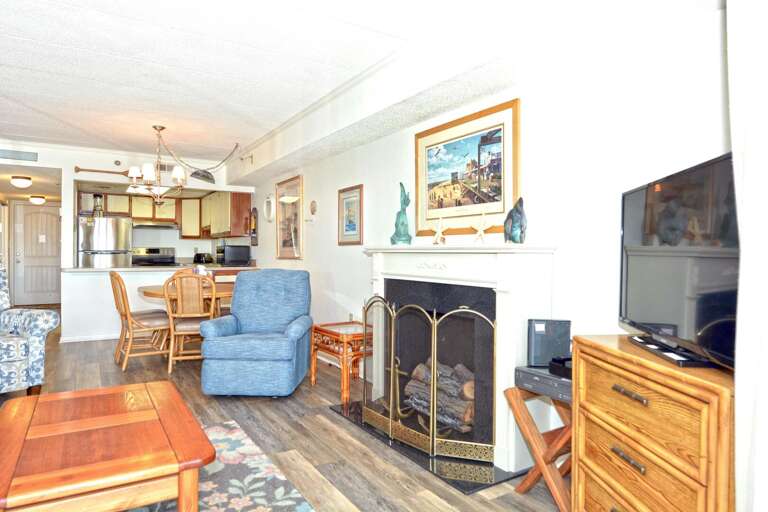 SANDPIPER DUNES 602 - LIVING-AREA