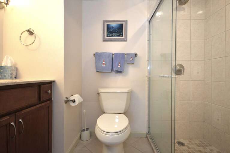 MASTER-BATHROOM