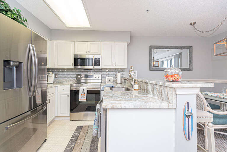KITCHEN KITCHEN