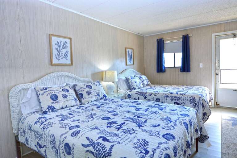 TWO-QUEEN-BEDS TWO-QUEEN-BEDS